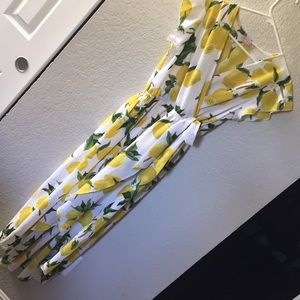 Lemon flowy summer dress